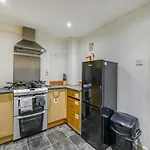 Ra1gh- Cosy, Free Parking & Fast Wi-fi