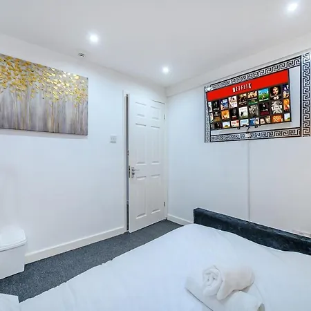 Apartamento Ra1gh- Cosy, Free Parking & Fast Wi-fi