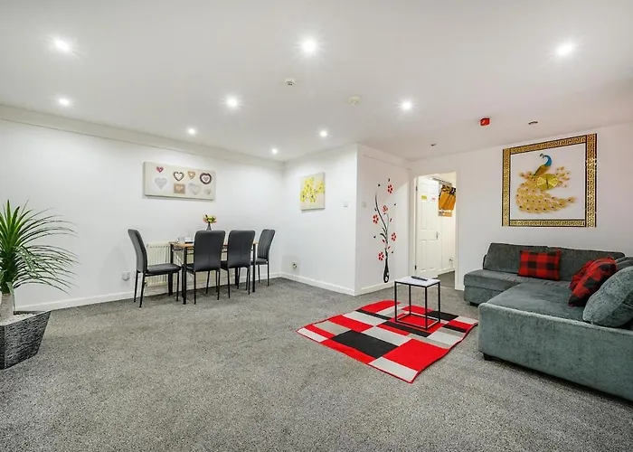 Ra1gh- Cosy, Free Parking & Fast Wi-fi * Leeds (West Yorkshire)