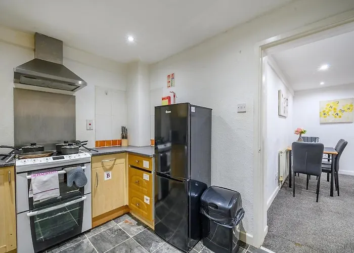 Ra1gh- Cosy, Free Parking & Fast Wi-fi