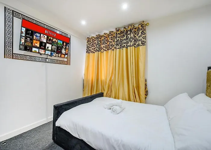 Ra1gh- Cosy, Free Parking & Fast Wi-fi Apartamento